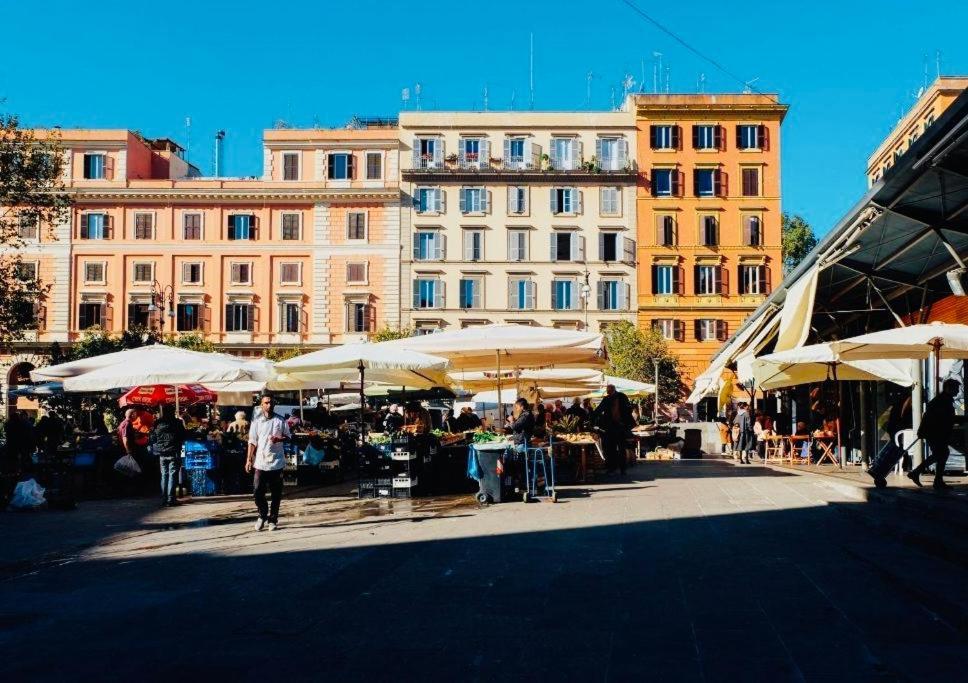 Charme Holidays Trastevere روما المظهر الخارجي الصورة